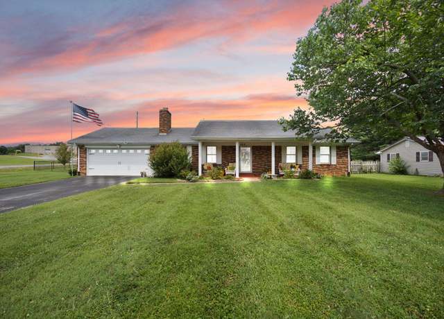 Property at 755 Barnesburg Rd, Somerset, KY 42503, 3 beds, 2 baths