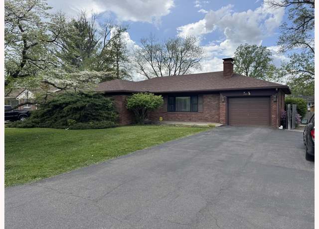 Property at 1042 Chickasaw Trl, Frankfort, KY 40601, 4 beds, 2.5 baths
