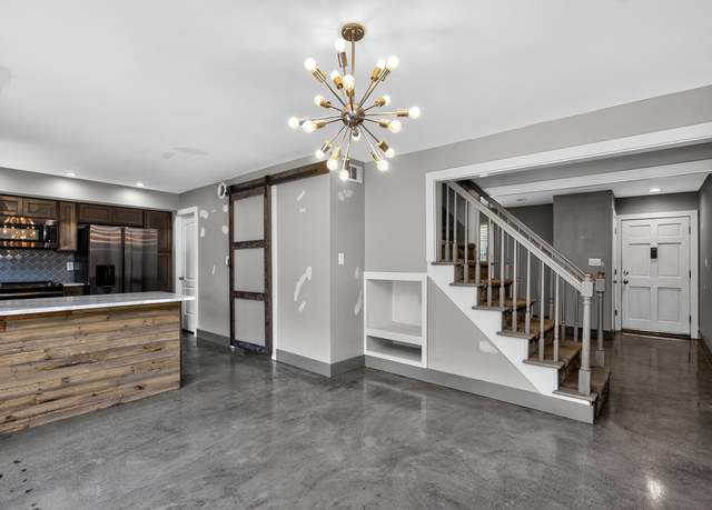 Property at 3122 Kirklevington Dr, Lexington, KY 40517, 3 beds, 2.5 baths