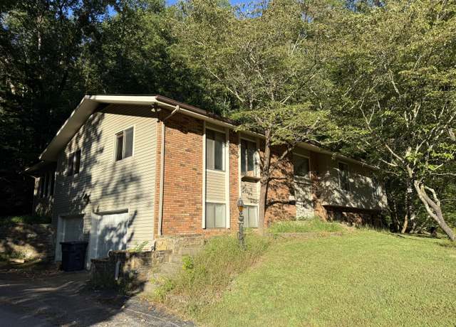 Property at 1129 N Wilson Ave, Morehead, KY 40351, 4 beds, 3 baths