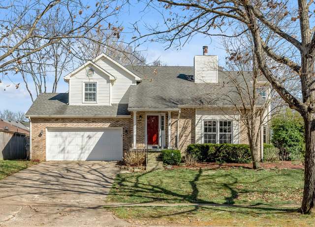 Property at 3428 Oakbrook Dr, Lexington, KY 40515, 4 beds, 2.5 baths