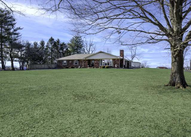 Property at 500 Patterson Rd, Versailles, KY 40383, 3 beds, 2 baths