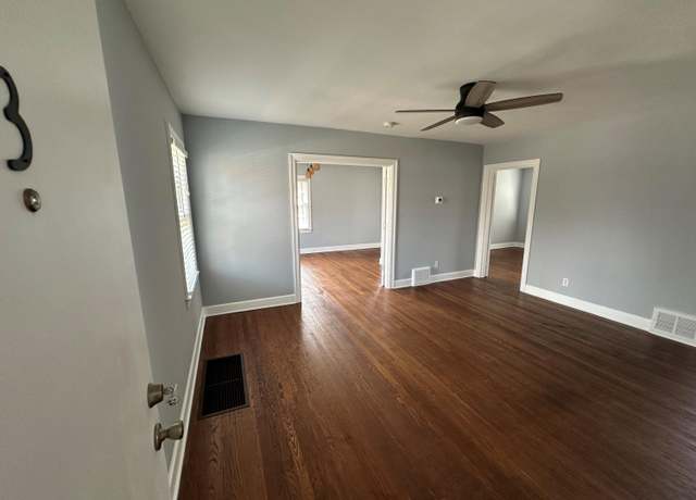 Property at 1802 Carolyn Dr Unit 3, Lexington, KY 40502, 2 beds, 1 bath