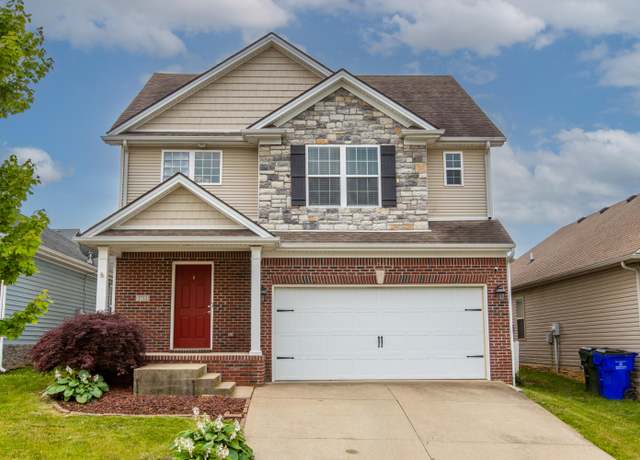 Property at 3752 Sunflower St, Lexington, KY 40509, 3 beds, 2.5 baths