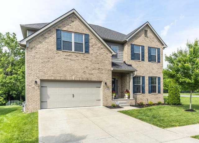 Property at 320 Manitoba Ln, Lexington, KY 40515, 5 beds, 3 baths