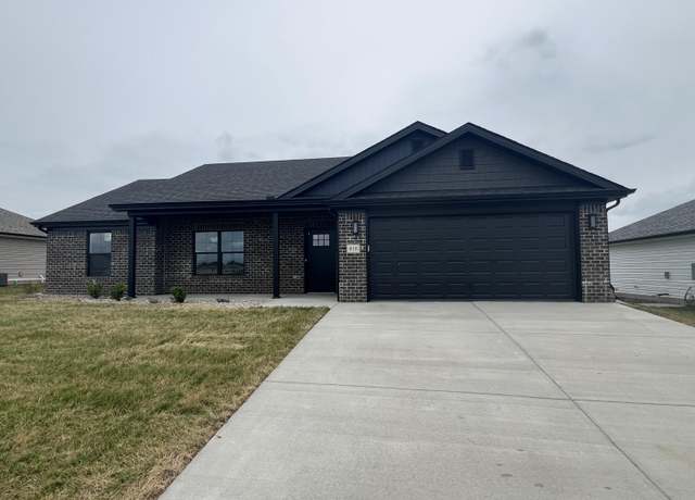Property at 438 Wyldwood Way, Berea, KY 40403, 3 beds, 2 baths