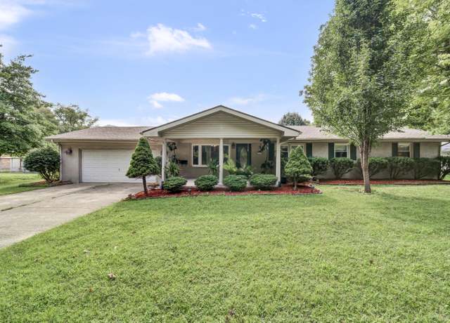 Property at 556 West Sun St, Morehead, KY 40351, 6 beds, 3 baths