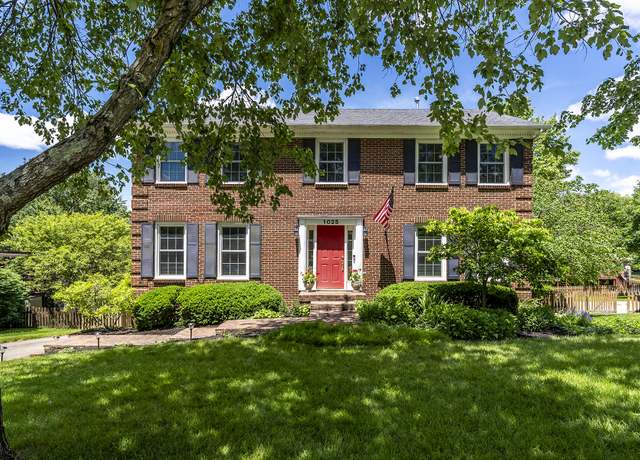 Property at 1025 Stowbridge Ln, Lexington, KY 40515, 4 beds, 2.5 baths