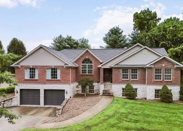 Property at 147 Kolsons Landing Dr, Somerset, KY 42503, 4 beds, 3.5 baths
