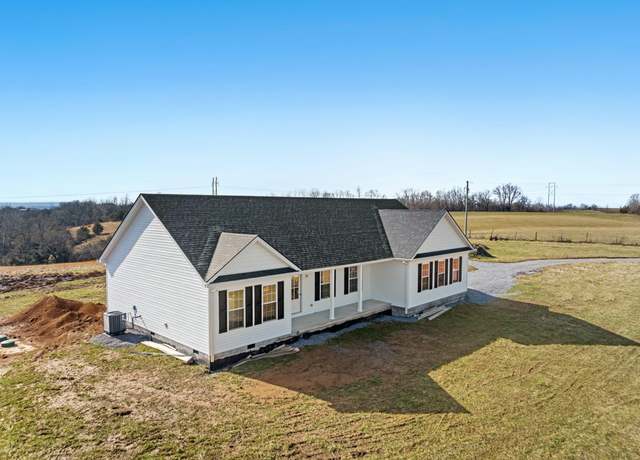 Property at 860 Perkins Ln, Lancaster, KY 40444, 3 beds, 2 baths