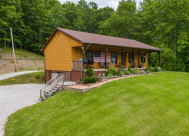 Property at 202 Old Garrard Rd, Berea, KY 40403, 3 beds, 2 baths