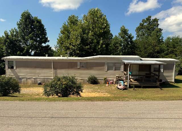 Property at 1262 Letha Petrey Rd, Williamsburg, KY 40769, 2 beds, 2 baths