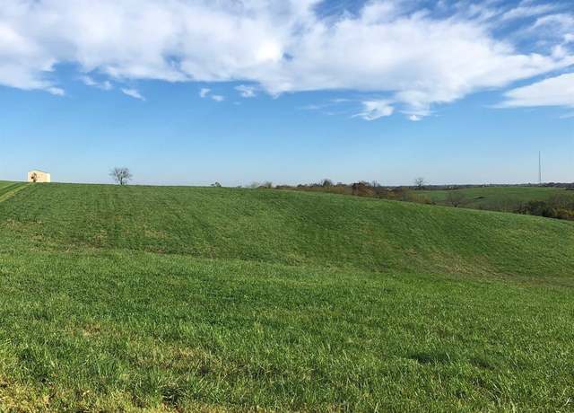 Property at 1 Perry Rogers Rd, Lancaster, KY 40444