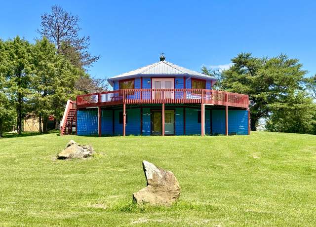 Property at 7485 State Hwy 1675, Somerset, KY 42501, 2 beds, 1 bath