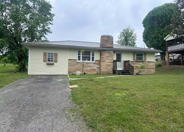 Property at 509 King St, Burkesville, KY 42717, 2 beds, 1 bath