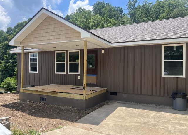 Property at 903 West 8th St, Corbin, KY 40701, 3 beds, 2 baths