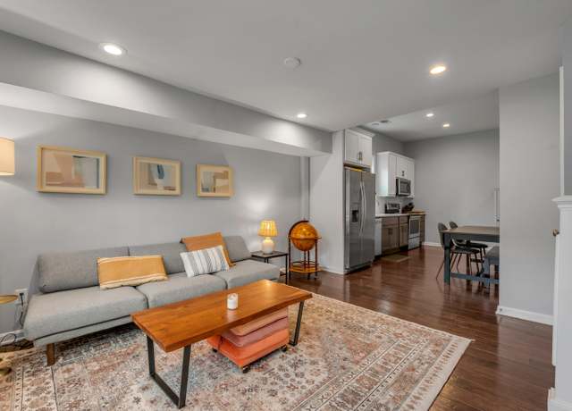 Property at 650 North Martin Luther King Blvd, Lexington, KY 40508, 3 beds, 2 baths