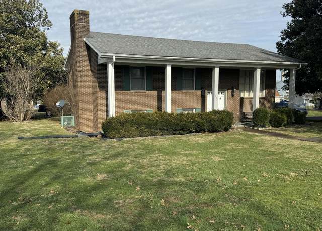 Property at 1000 Regency Rd, Danville, KY 40422, 4 beds, 2 baths