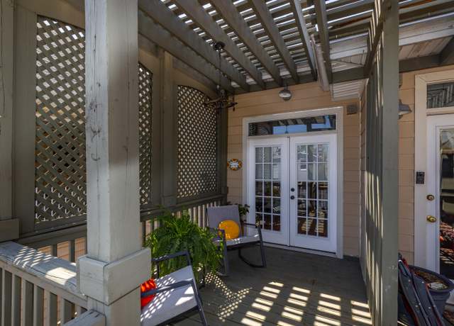 Property at 621 West Main St #203, Lexington, KY 40508, 1 bed, 1 bath
