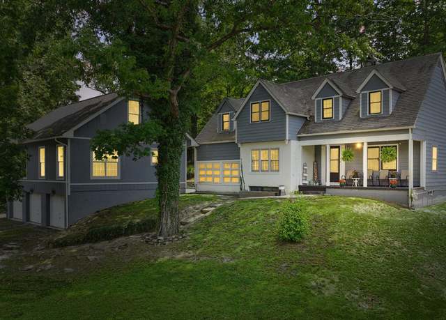 Property at 832 North 25th St, Middlesboro, KY 40965, 6 beds, 3.5 baths