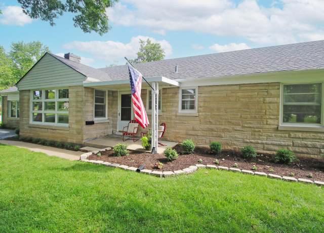 Property at 937 Mason Headley Rd, Lexington, KY 40504, 3 beds, 2 baths