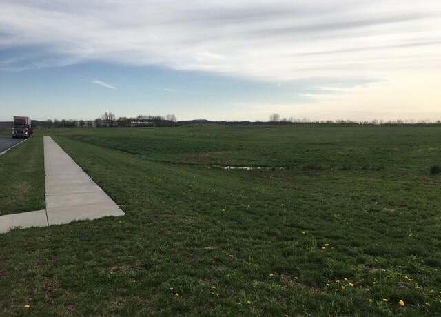 Property at Lot 1A-2 Summit Dr, Danville, KY 40422