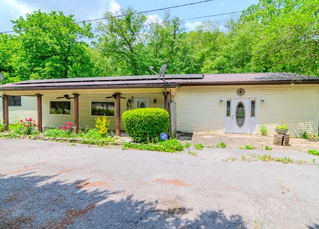 Property at 970 Highway 3001, Coalgood, KY 40818, 3 beds, 2 baths