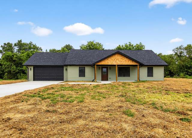Property at 124 Rilda Ridge Rd, Lancaster, KY 40444, 4 beds, 2 baths