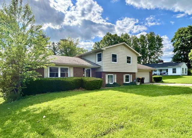 Property at 500 Meadowlark Dr, Somerset, KY 42503, 4 beds, 2.5 baths