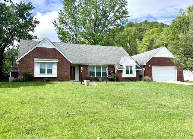 Property at 1850 West US 60, Morehead, KY 40351, 4 beds, 2 baths