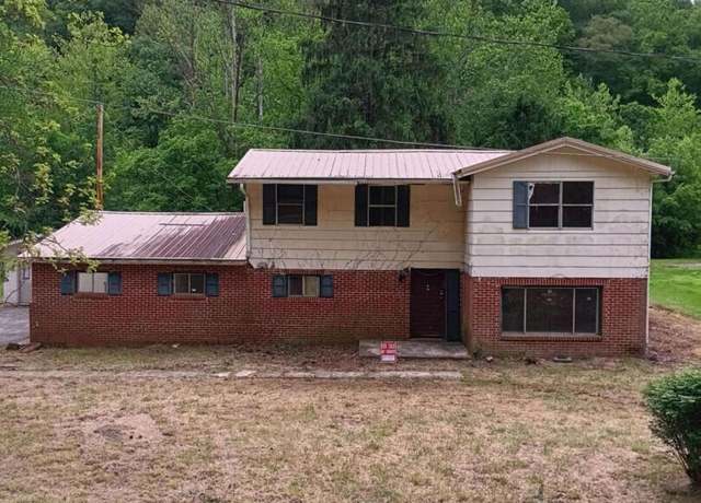 Property at 1700 N Wolfe Creek Rd, KY, 5 beds, 2 baths