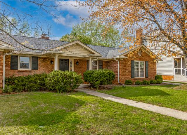 Property at 1069 Chinoe Rd, Lexington, KY 40502, 2 beds, 1.5 baths