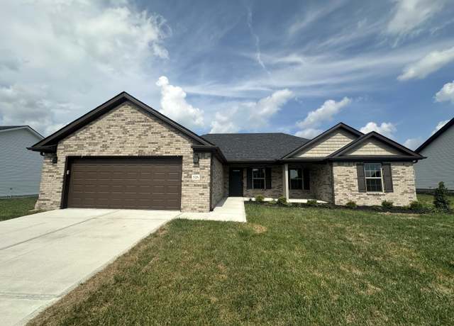 Property at 526 Chickasaw Dr, Richmond, KY 40475, 3 beds, 2 baths