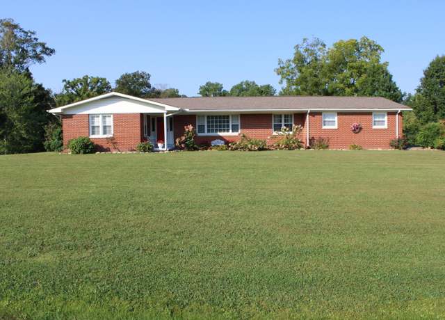 Property at 1147 Barbourville Rd, London, KY 40744, 3 beds, 2 baths