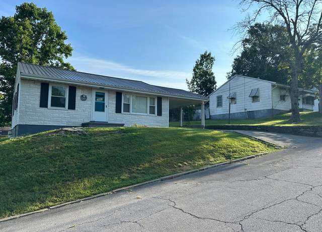 Property at 309 W 2nd St, Carlisle, KY 40311, 3 beds, 1 bath