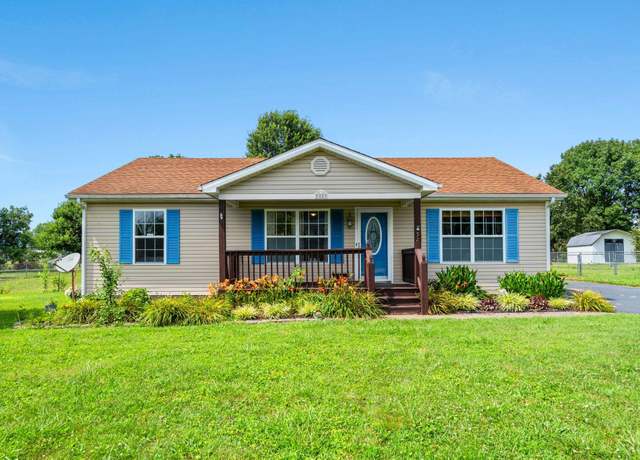 Property at 52 Meadow Ln, Hustonville, KY 40437, 3 beds, 2 baths