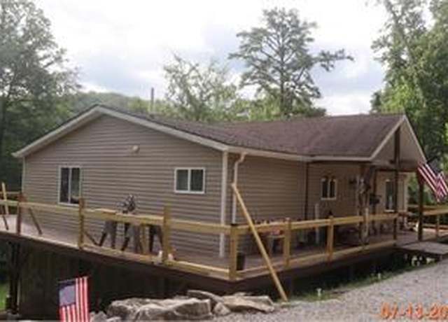 Property at 420 Hollars Cemetery Rd, Bronston, KY 42518, 3 beds, 2 baths