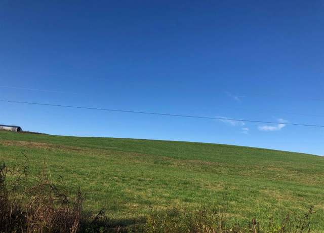 Property at 7 Poor House Rd, Lancaster, KY 40444