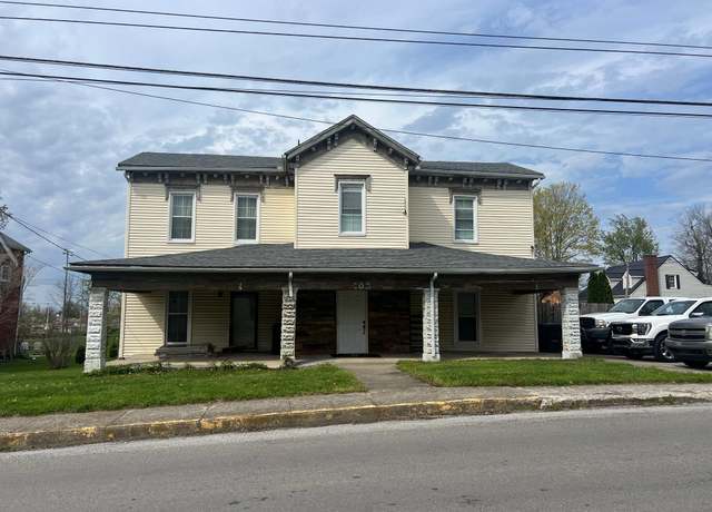 Property at 202 W Maple Ave, Lancaster, KY 40444, 4 beds, 2 baths