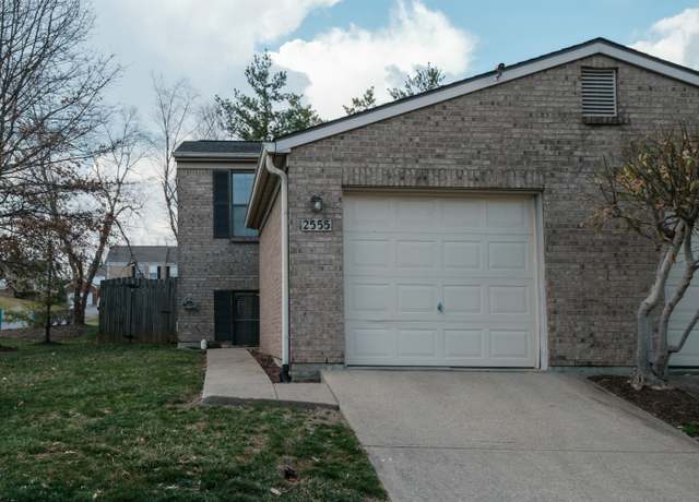 Property at 2555 Knightsbridge Ln, Lexington, KY 40509, 2 beds, 1.5 baths