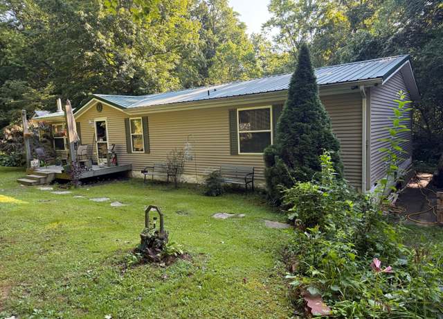 Property at 37 Laughlin Way, Lancaster, KY 40444, 3 beds, 2 baths