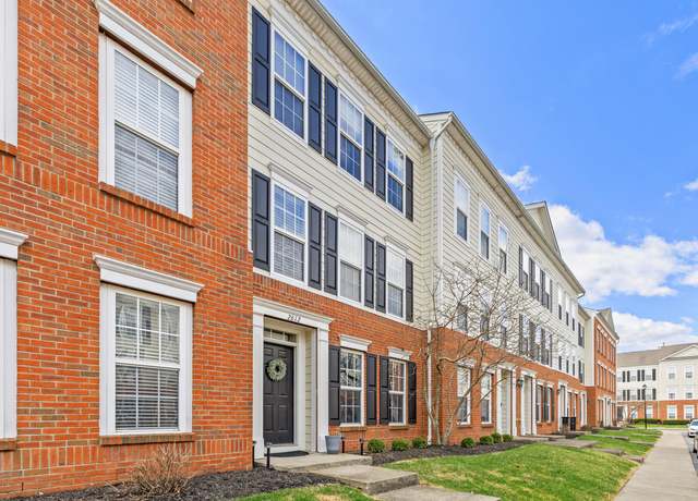 Property at 2612 Calgary, Lexington, KY 40509, 2 beds, 2.5 baths