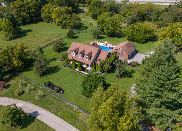 Property at 200 Ava Dr, Richmond, KY 40475, 4 beds, 3.5 baths