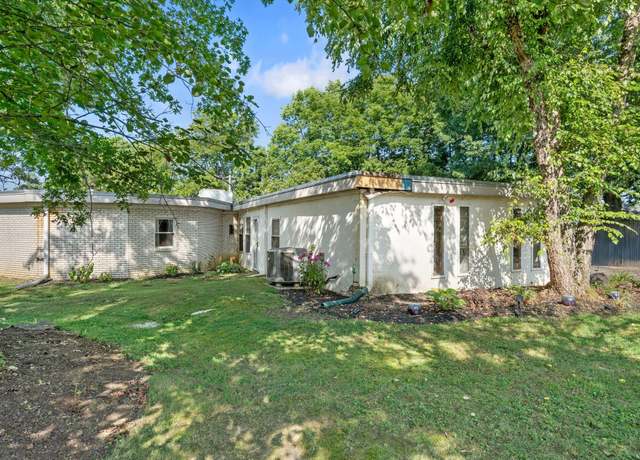 Property at 1288 Maywood Park, Lexington, KY 40517, 3 beds, 2.5 baths