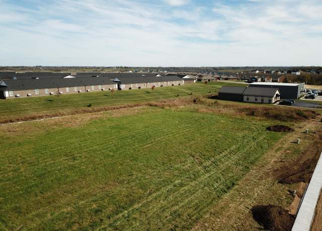 Property at 408 Farris Parks Blvd, Richmond, KY 40475