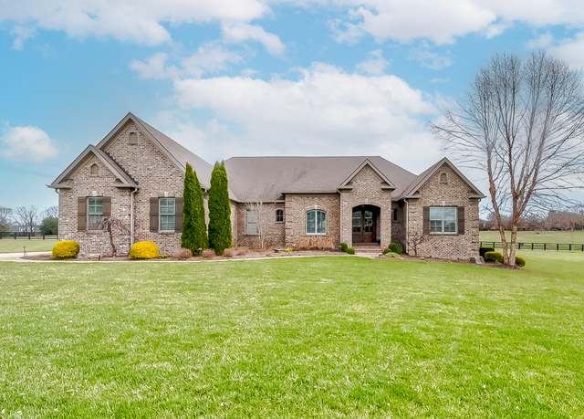 Property at 104 Renaissance Ct, Nicholasville, KY 40356, 3 beds, 3.5 baths