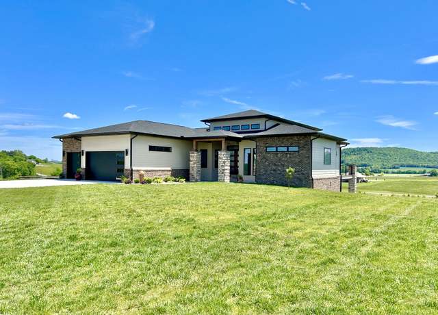Property at 800 Red Fox Rdg, Monticello, KY 42633, 4 beds, 3.5 baths