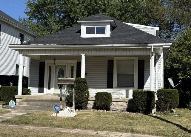 Property at 304 S Alta Ave, Danville, KY 40422, 2 beds, 2.5 baths