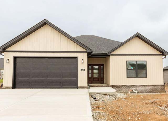 Property at 233 Skaggs Blvd, Nicholasville, KY 40356, 3 beds, 2 baths