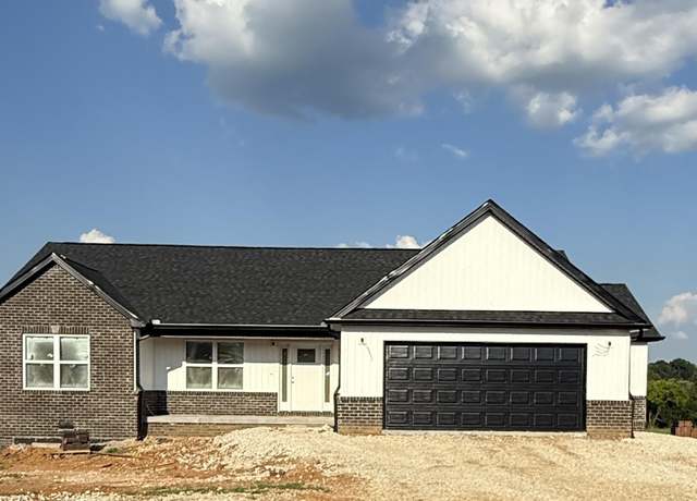 Property at 61 Lone Oak Ct, Somerset, KY 42503, 3 beds, 2 baths